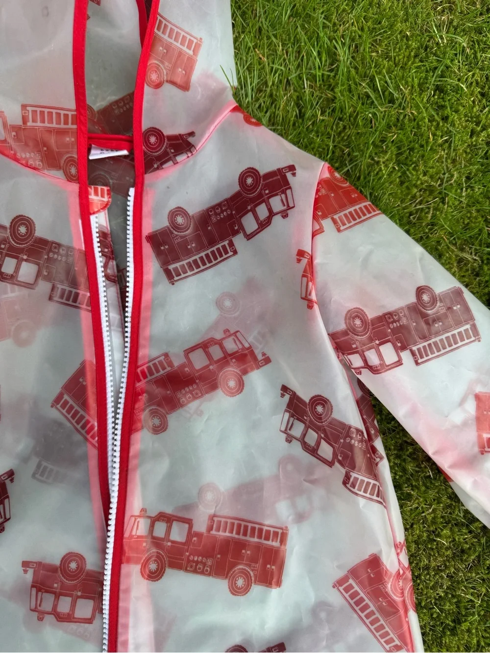 Baby Gap Boys’ Size 4 Rain Jacket | Firetrucks | EUC | Hood